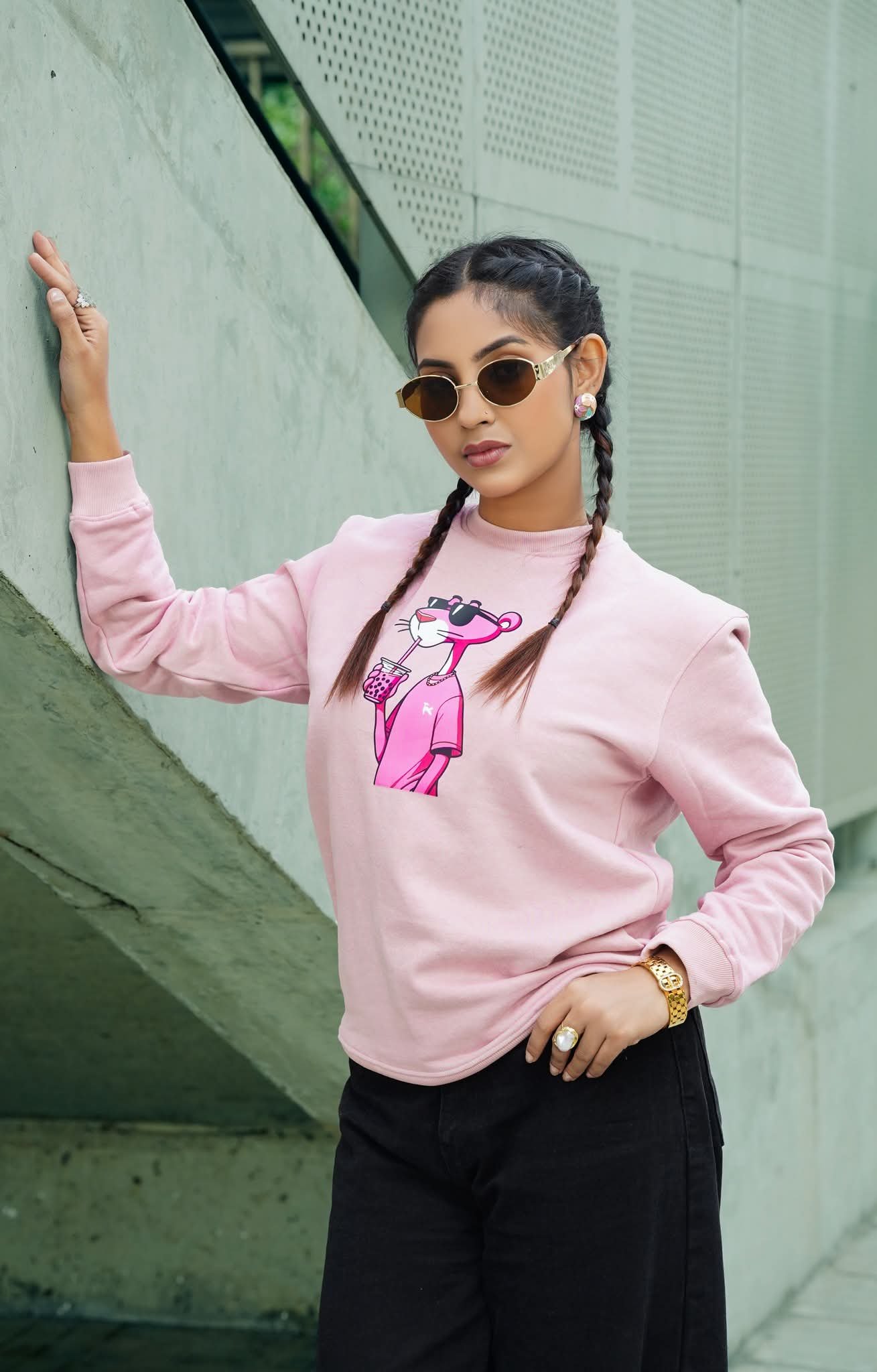 Premium Sweatshirt Bunny