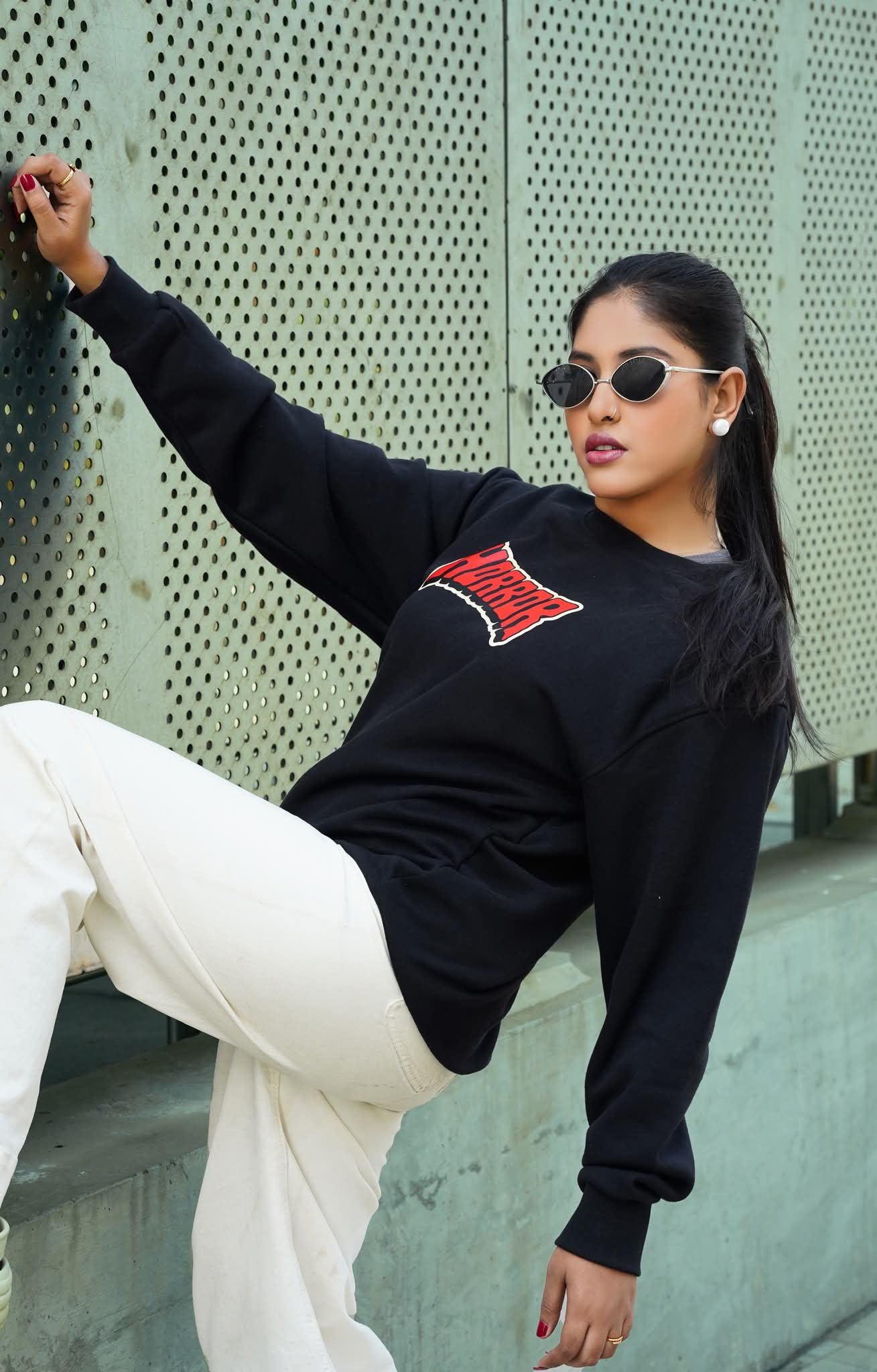 Premium Sweatshirt Horror