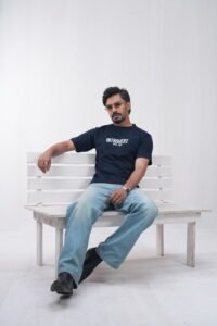 Premium Tee Introvert